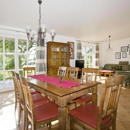 Ferienhaus Gutshof Ostseeblick *