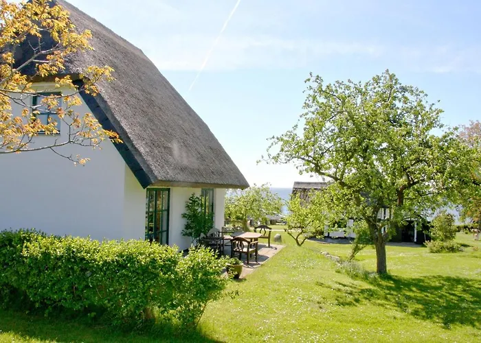 Ferienhaus Gutshof Ostseeblick Tatil Evi Neuendorf (Rugen)
